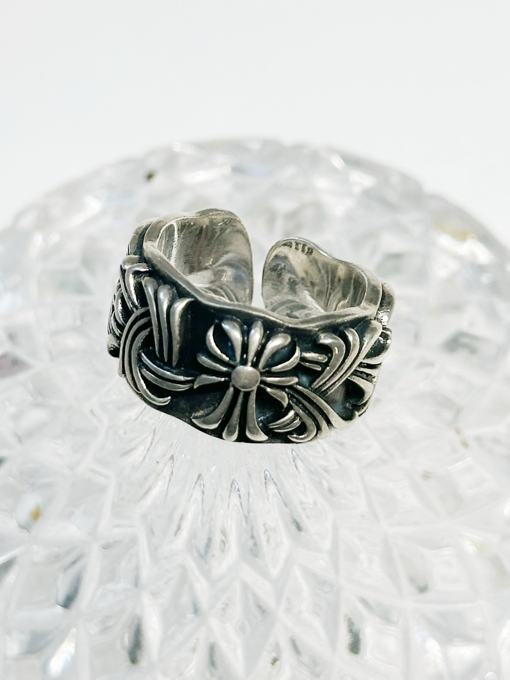 925 Sterling Silver Floral Cross-Style Adjustable Band Ring